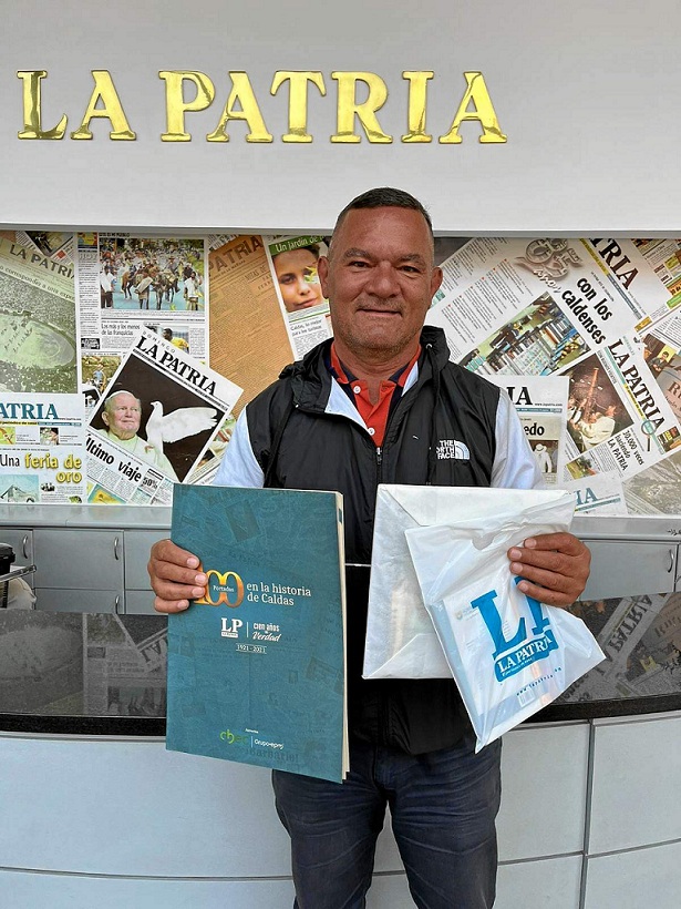 Foto | LA PATRIA Fabio Osorio es un fiel oyente de LA PATRIA Radio, quien reporta su sintonía diaria desde el barrio Puertas del Sol de Manizales.