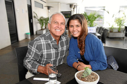 Foto | Argemiro Idárraga | LA PATRIA Víctor Serna Castellanos y Manuela Sierra Rivera compartieron un almuerzo en el Club Manizales.