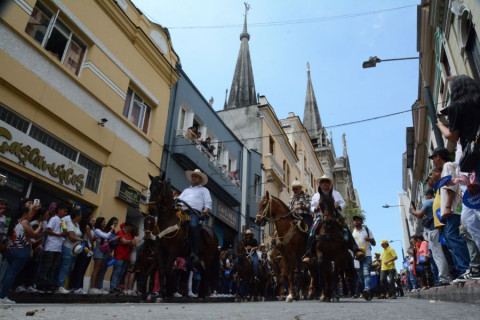 Cabalgata Feria de Manizales 20224