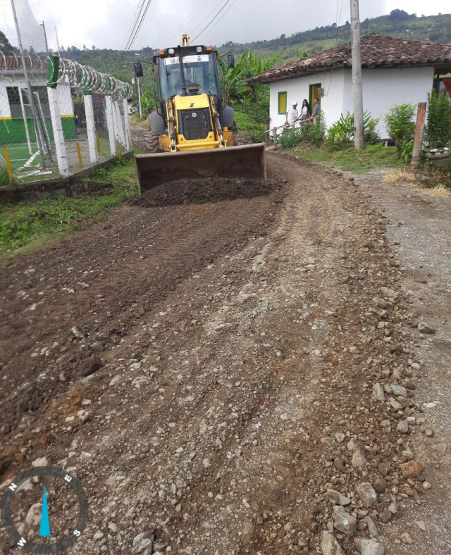 Ya se realizan trabajos en la vía para que todo vehículo pueda llegar hasta allí.