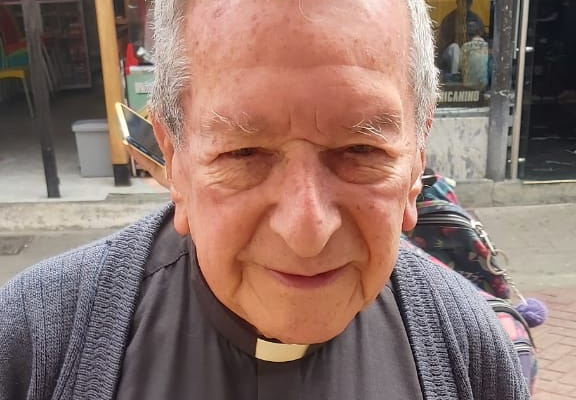 Padre Gustavo Gil