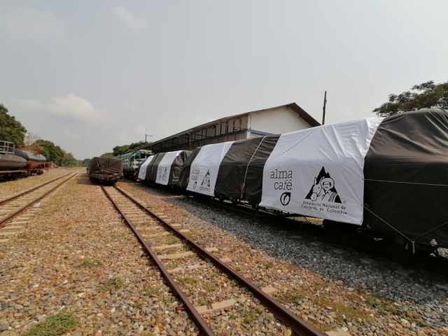 Un tren cargado con 160 toneladas de café excelso partió en abril desde La Dorada hasta Santa Marta, con destino a Estados Unidos.