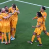 Los jugadores de Países Bajos celebran el 2-0 durante el partido de fútbol del grupo A de la Copa Mundial de la FIFA 2022 entre Senegal y los Países Bajos en el Estadio Al Thumama en Doha, Catar.