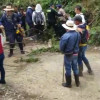 Desde la mañana de este viernes, la comunidad del Resguardo de Nuestra Señora Candelaria de La Montaña impiden el paso de la Corporación para el Desarrollo Ambiental Colombiano (Cordeam) a su territorio.