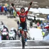 El colombiano Santiago Buitrago ganó la etapa de este viernes del Giro de Italia. 