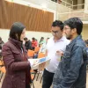 Manuela González, coordinadora regional de Civix, durante el Campamento de democracia en el auditorio Rogelio Salmona de la Universidad de Caldas.