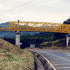 Puente peatonal en vía Cali Medellín, tramo de Risaralda (Caldas).