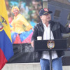 La visita anunciada por el representante a la Cámara Santiago Osorio será la sexta de Gustavo Petro como presidente a Caldas. En la foto, la ocasión en la que estuvo en el barrio San Sebastián de Manizales con su gabinete ministerial.