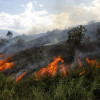 Fotografía de archivo que muestra un incendio forestal el 16 de febrero de 2024, en Medellín.