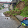 Pequeños deslizamientos como este, en la avenida Kevin Ángel, son las principales afectaciones que, hasta el momento, han dejado las fuertes lluvias registradas este mes en Manizales.