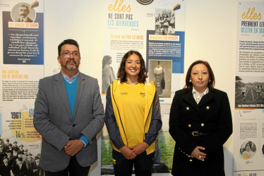 Carlos Arturo Gallego Marín, Stefanía Gómez Hurtado, deportista caldense presente en los Juegos Olímpicos, y Marcela Echeverry Henao