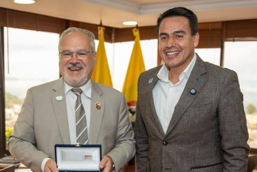 Sylvain Itté, embajador de Francia en Colombia, y Jorge Eduardo Rojas, alcalde de Manizales.