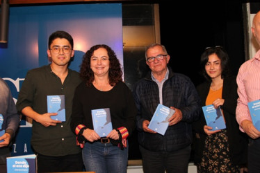 Albeiro Valencia Llano, Julián Bernal, Adriana Villegas, Miguel Alzate, Ángela Gaviria y Octavio Escobar.