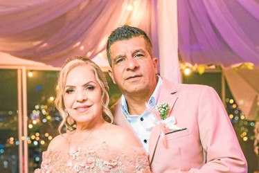 Claudia Patricia Mejía Echavarría y Armando Alzate Betancur