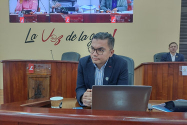 Foto / Archivo / La Patria  John Alexánder Alzate, exsecretario de Hacienda, en el presentación del presupuesto 2023. 