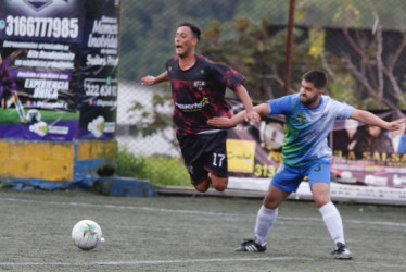 Cantera Caldense goleó 3-0 Formadores Materiales Caldas Conexión y le complicó su permanencia en la competencia.