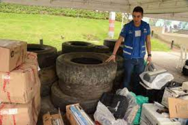 Jornada de entrega de residuos posconsumo