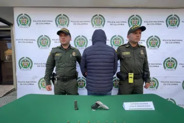 Hombre capturado por la Policía en Manizales por soborno