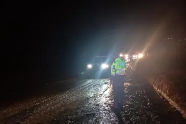 Paso a un carril en la vía Manizales-Fresno, sector La Amapola