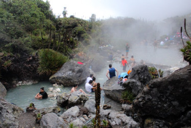 Los Termales Aguas Calientes están ubicados en la zona amortiguadora del Parque Nacional Natural Los Nevados