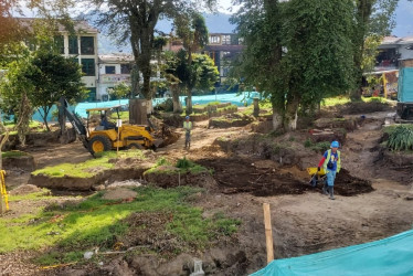 Desde principios de año avanzan las obras en el parque de Bolívar.