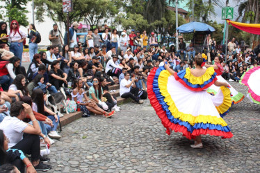 "El propósito es trabajar por la salud mental de los estudiantes y la comunidad universitaria a través del arte, la cultura, la música y la palabra"