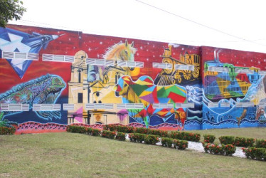 Mural ubicado en la entrada al municipio de La Dorada.