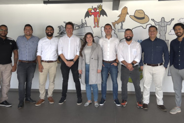 Al equipo del proyecto lo integran: Divinson Cárdenas Guerrero, Alejandro Bonilla Medina, Juan Sebastian Matta Morales, Carlos Andrés Duque Quintero, Claudia Victoria Agudelo Aristizábal , Cristian Castro Henao, Over Ignacio Jaramillo Arroyave, Carlos Andrés Bastidas Silvera y Sebastian Rivera Ortíz.