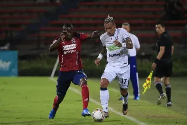 El goleador Dayro Moreno lideró el ataque del Once Caldas esta noche en el Atanasio Girardot. 