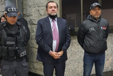 A Mario Castaño lo capturó el CTI el 7 de junio del año pasado, cuando salía del Congreso. Le impusieron medida de aseguramiento con detención preventiva de la libertad en la cárcel La Picota. La pena era de 23 años, pero obtuvo rebaja.