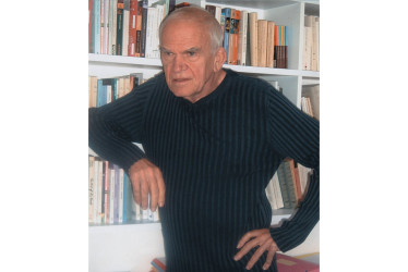 La obra más famosa de Kundera fue La insoportable levedad del ser.