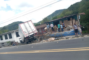 El accidente ocurrió en la vía antigua de Chinchiná a Santa Rosa de Cabal.