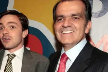 David Zuluaga (izquierda) fue el gerente de la campaña presidencial de su padre, Óscar Iván Zuluaga, en el 2014.