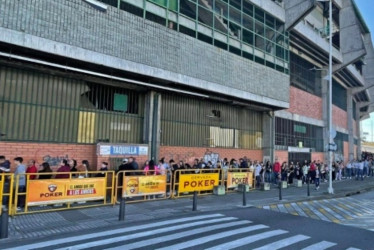 Forme parte de las 14 mil personas que verán el show de luces de la Feria en el Estadio  