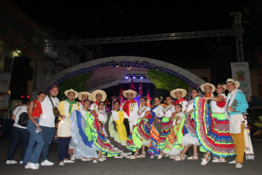 Disfrute del Encuentro Nacional de Danza en Riosucio. 