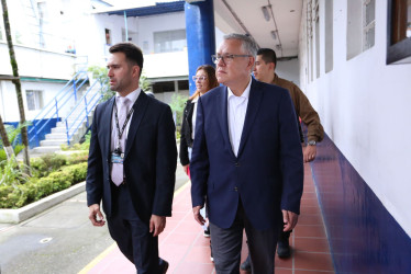 El ministro de Justicia, Néstor Osuna, ayer en Manizales.