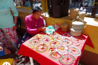 La comunidad indígena San Mateo, de Anserma, realizó una muestra cultural con danzas y exhibieron otras artesanías de uso diario.