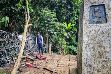 El Gobierno de Panamá cerró esta semana al menos tres de los pasos que utilizan los migrantes para cruzar el Darién, densa selva que sirve como frontera natural entre ese país y Colombia.