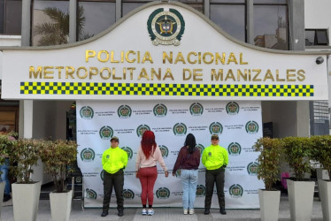 A las mujeres las capturaron miembros de la Sijín de Manizales como responsables de tres casos de hurto con el uso de escopolamina.