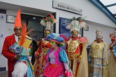 Con una representación de cuadrillas se hizo la presentación del Carnaval de Riosucio este jueves en Manizales. 