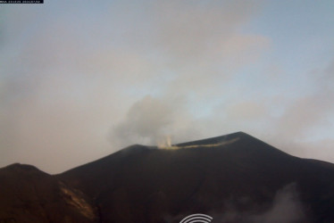 El volcán Puracé está ubicado a 27 kilómetros de Popayán, la capital departamental del Cauca