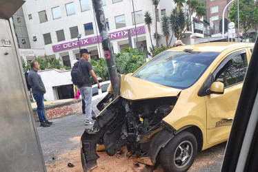 Así quedó el taxi