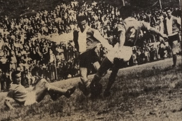 Don Alfonso 'El Petiso' Núñez, jugador del Once Caldas en la década del 60.