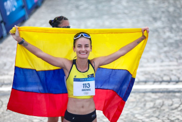 Lorena Arenas, atleta risaraldense, tras la competencia de marcha en los Juegos Olímpicos de París 2024.