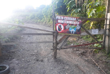 Este es el predio donde practican motocrós. Comunidad de este sector de La Floresta, en Villamaría, está incómoda por el ruido.