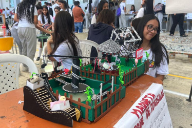 Los estudiantes aplicaron conocimiento y creatividad en sus muestras.