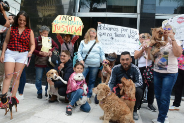 protesta contra el maltrato animal