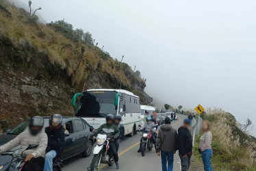 Colapso de vehículos en la vía Manizales - Murillo este fin de semana.