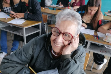 Será bachiller a los 84 años de edad, la felicidad es de todos