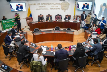 La Comisión Séptima de la Cámara de Representantes aprobó en primer debate el nuevo documento de la reforma a la salud. El anterior se hundió.